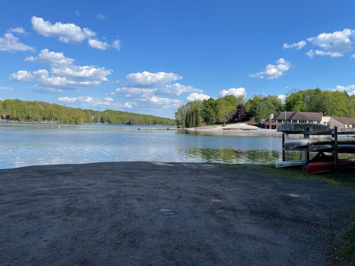 Lake Ariel Family Chalet Экстерьер фото