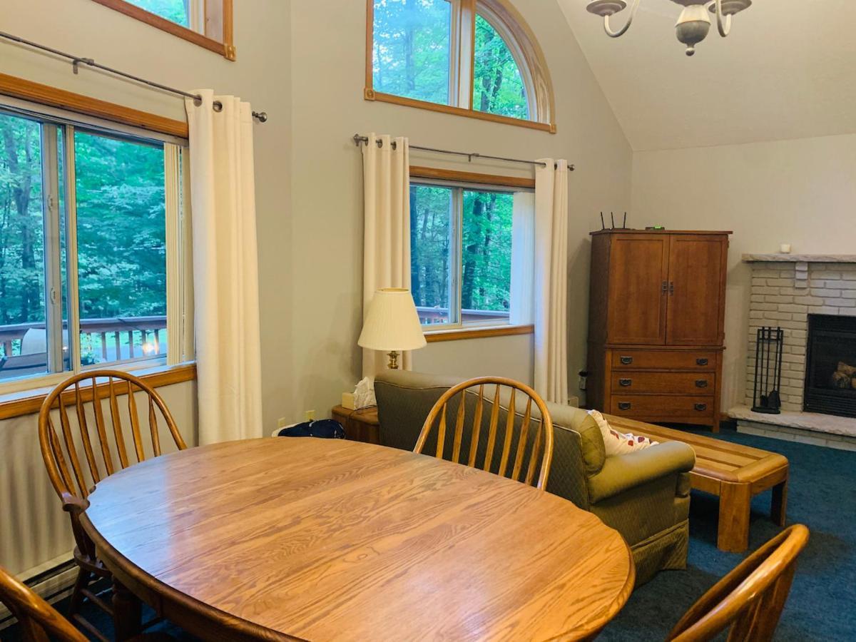 Lake Ariel Family Chalet Экстерьер фото